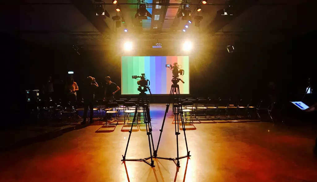 ‘Finn Will Wow You’: bunq Launches its Own GenAI Platform, Becomes the First AI-Powered Bank in Europe