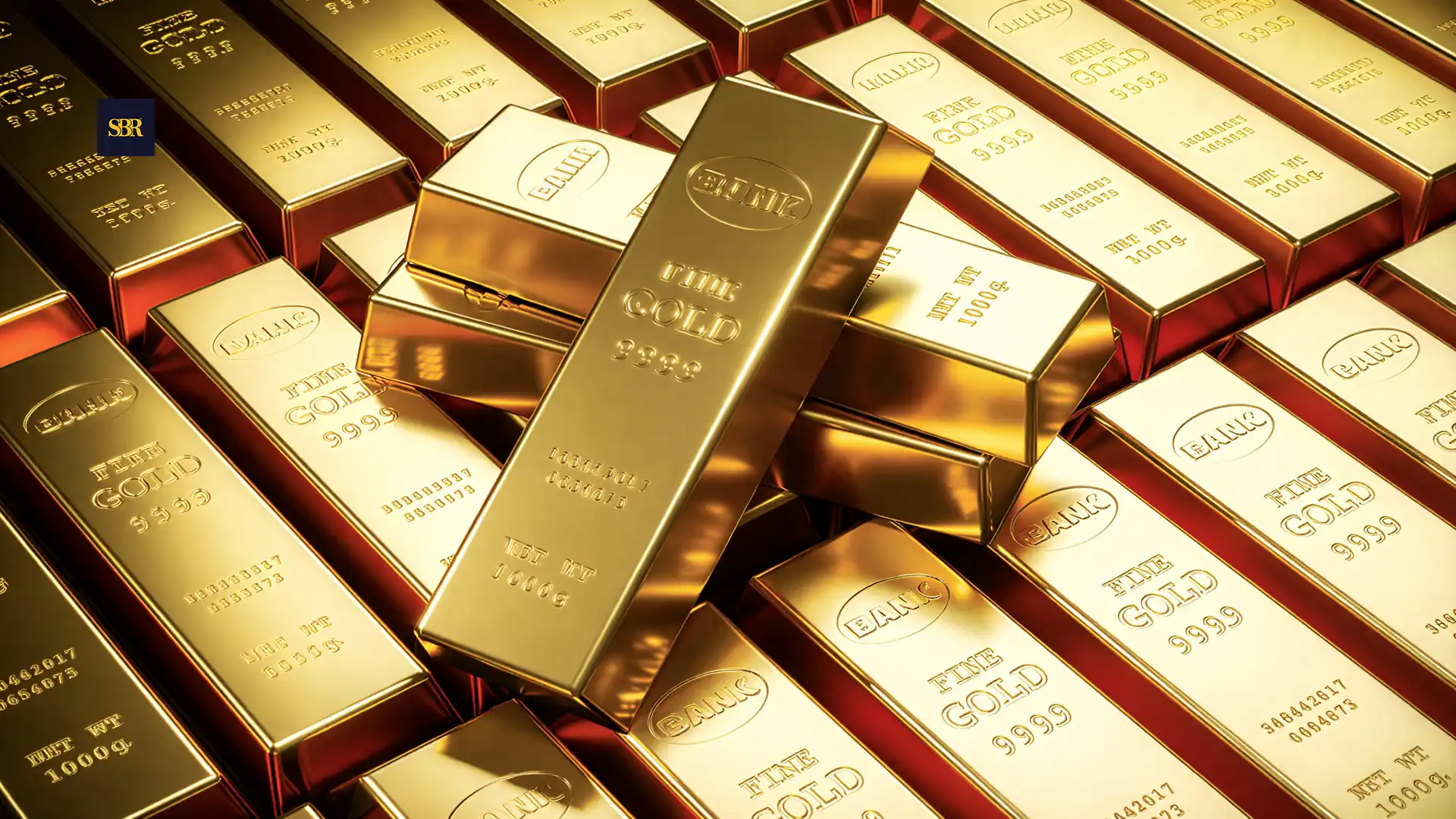 Gold Falls Below $5,000 After Record Rally as Dollar Gains