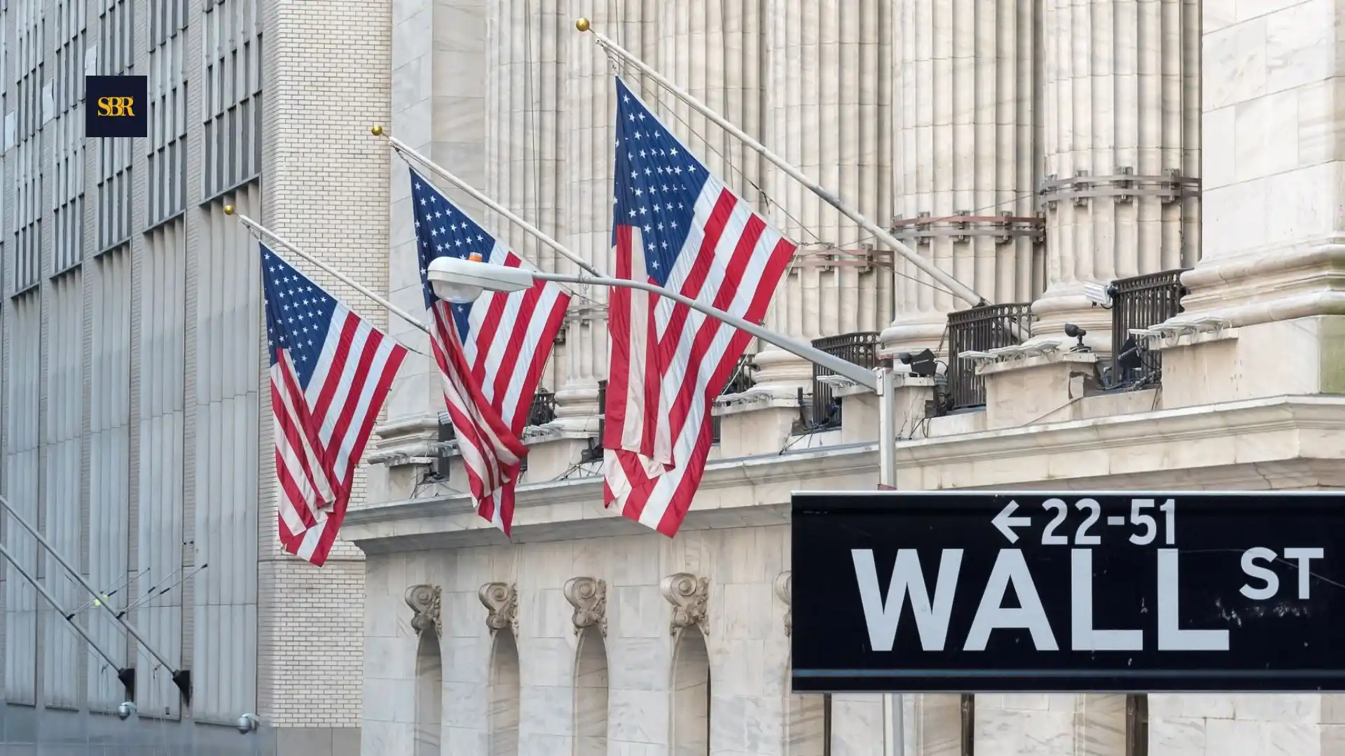 Wall Street Futures Fall as Middle East Conflict Escalates