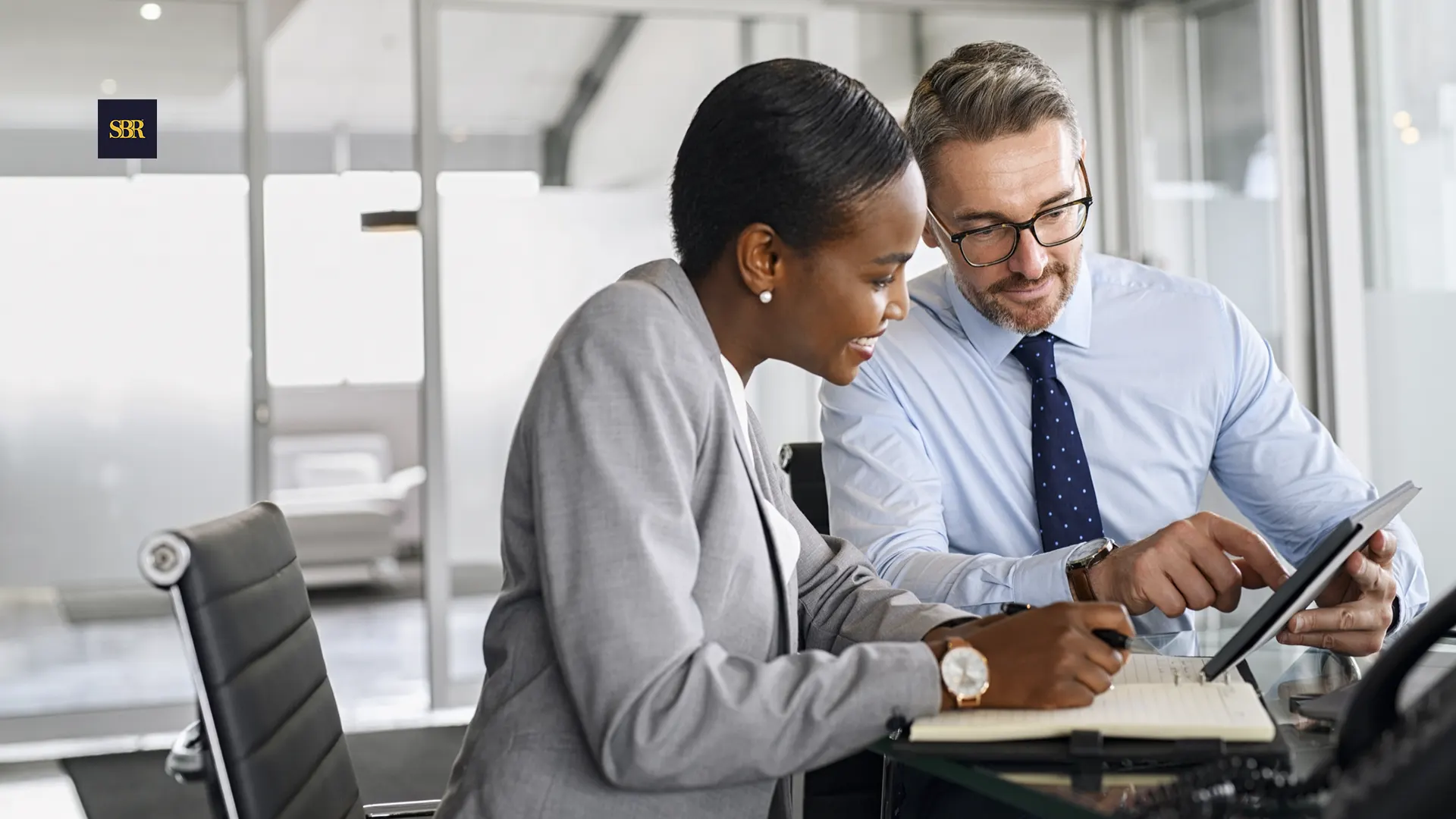 How to Choose the Best Treasury Management Services